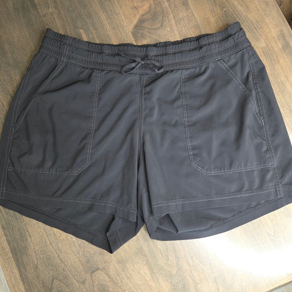 Kuhl Vantage Shorts Sz Medium  NWOT - Picture 2 of 5